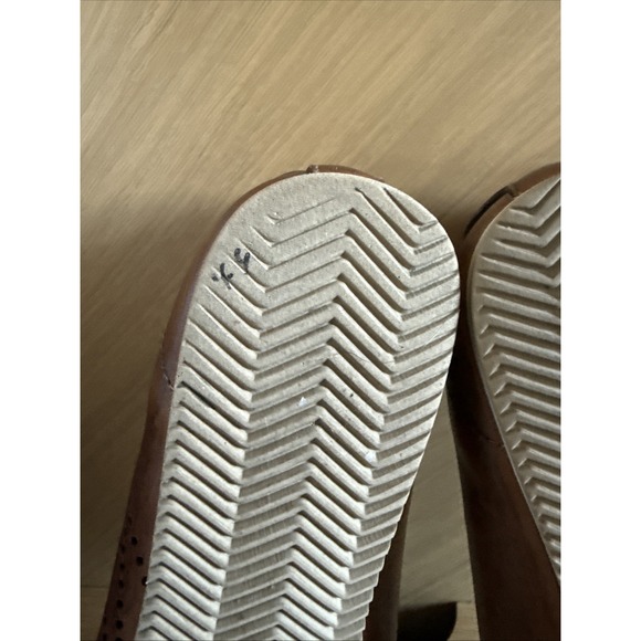 Tory Burch Murphey Perforated Leather Brown Sneakers Women's Size US 7 M - Picture 9 of 11